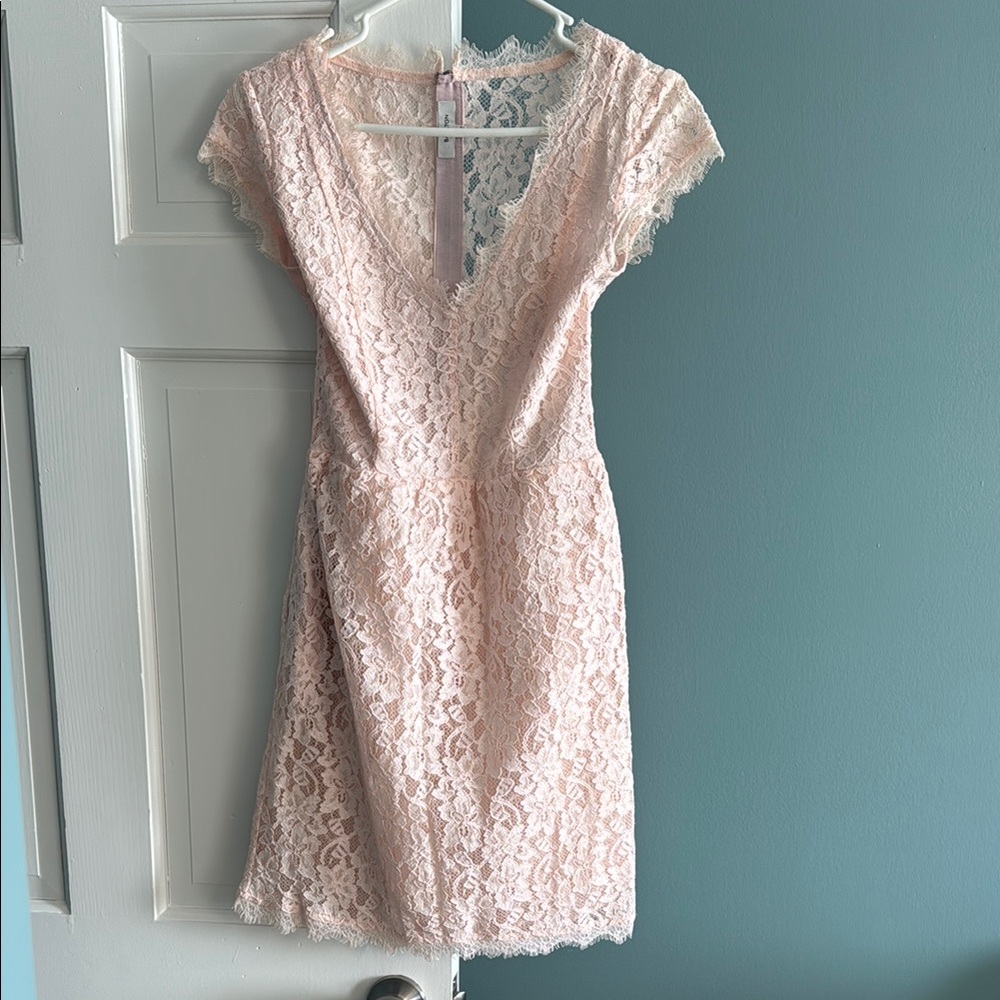 Babaton Elegant Pink Lace Dress